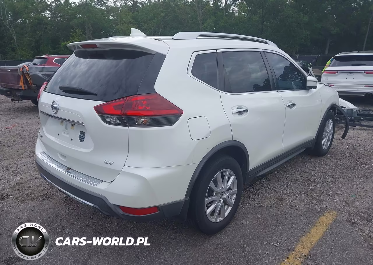 2018 Nissan Rogue Sv VIN:KNMAT2MT6JP606424 - 4