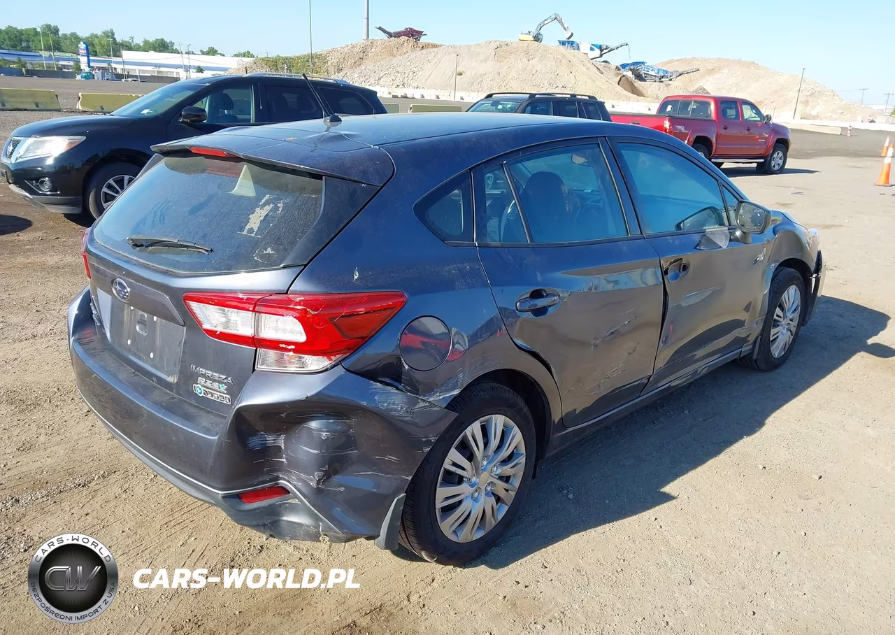 2017 Subaru Impreza 2.0I VIN:4S3GTAA68H3709655 - 4