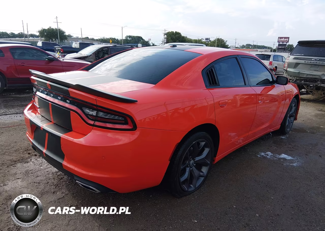 2019 Dodge Charger Sxt Rwd VIN:2C3CDXBG3KH644194 - 4