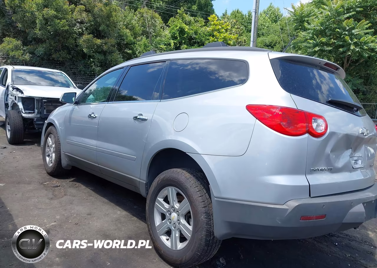 2010 Chevrolet Traverse Lt VIN:1GNLRGED2AJ225482 - 3