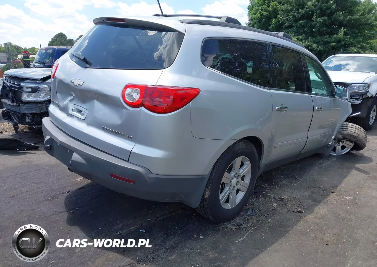 2010 Chevrolet Traverse Lt VIN:1GNLRGED2AJ225482 - 4