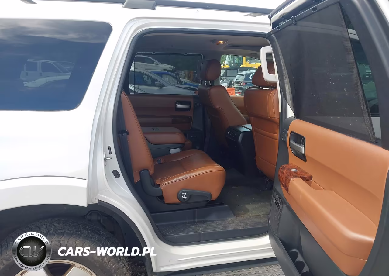 2008 Toyota Sequoia Platinum 5.7L V8 VIN:5TDZY67A08S008982 - 8