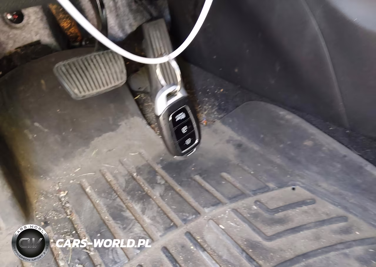 2020 Hyundai Santa Fe Sel VIN:5NMS3CAD7LH268518 - 11