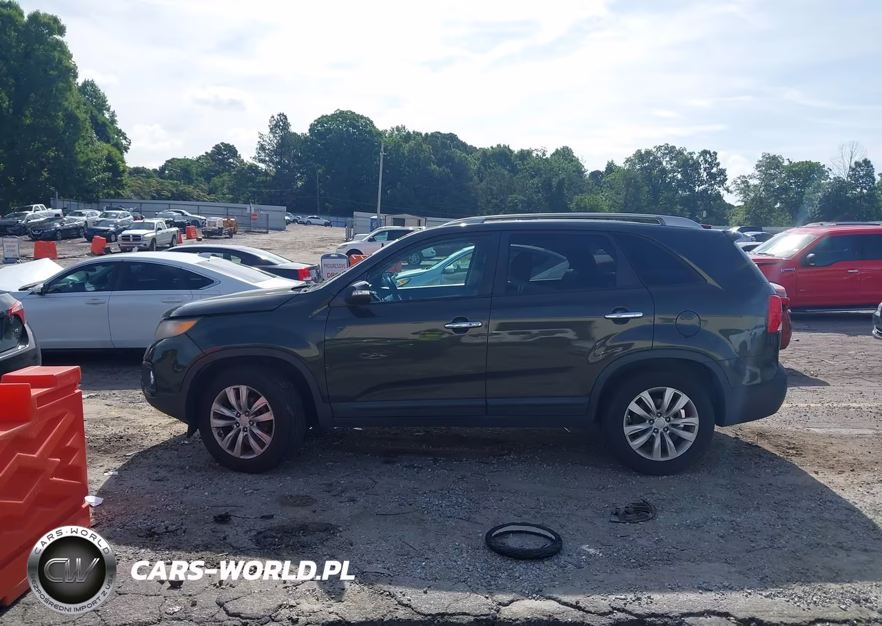 2011 Kia Sorento Ex VIN:5XYKU4A11BG144259 - 14