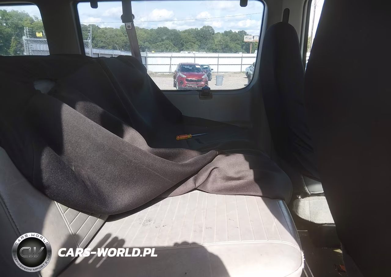 2005 Ford E-250 Commercial-Recreational VIN:1FTNS24L75HA35479 - 8
