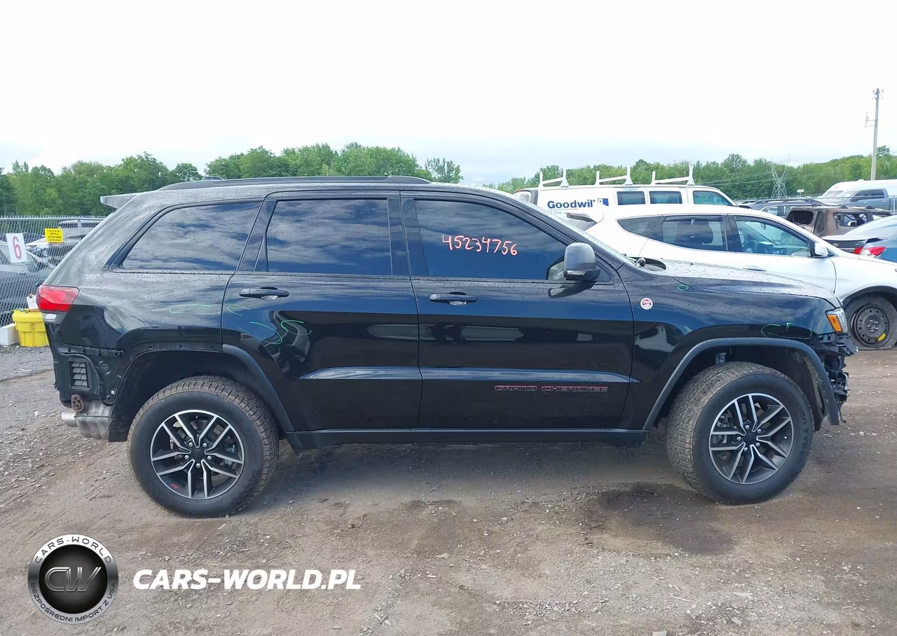 2021 Jeep Grand Cherokee Trailhawk 4X4 VIN:1C4RJFLG9MC730459 - 13