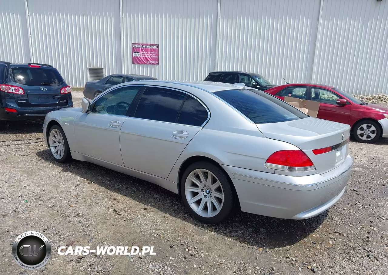 2005 BMW 745Li VIN:WBAGN63525DS59015 - 3