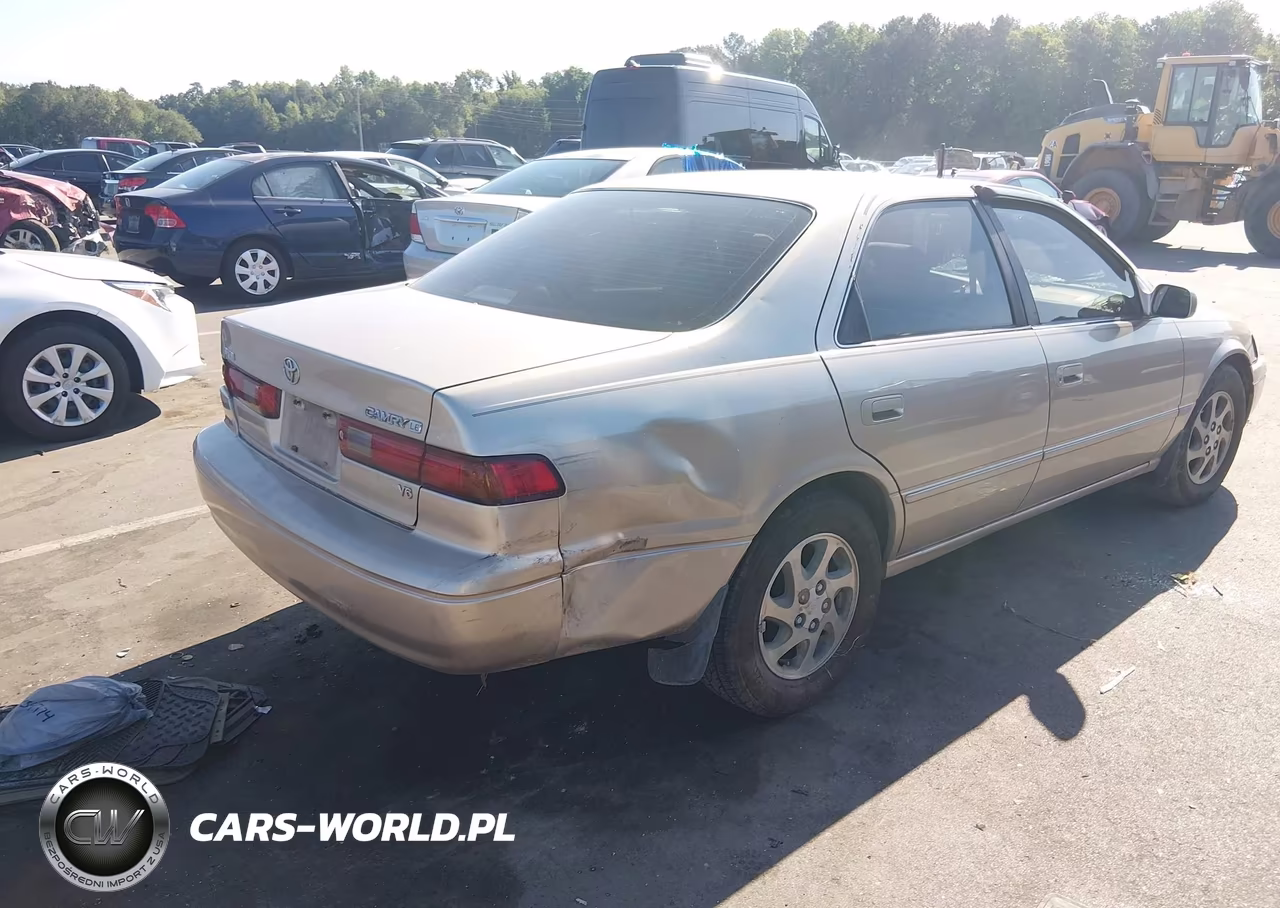 1999 Toyota Camry Le V6 VIN:JT2BF22K5X0164638 - 4
