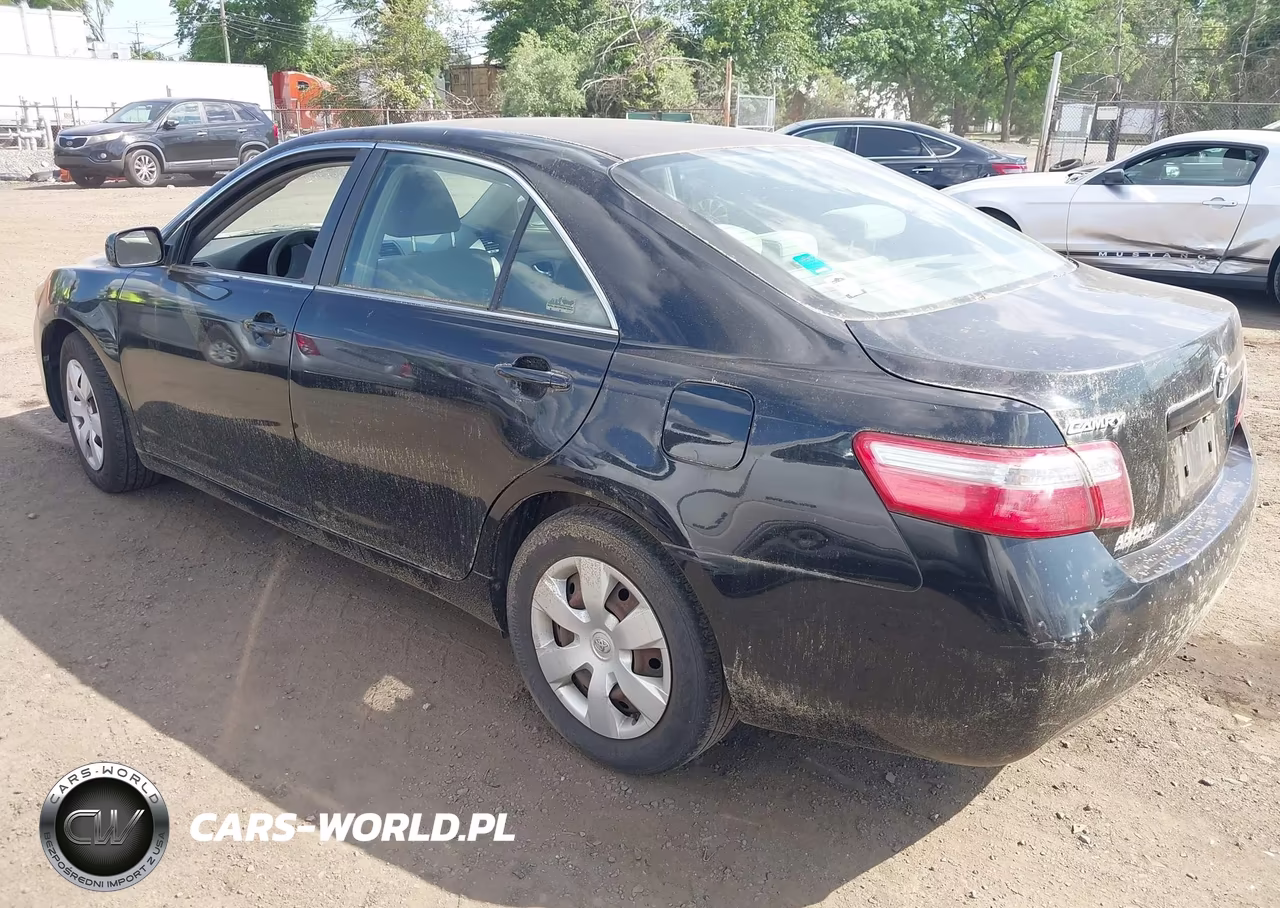 2007 Toyota Camry Le VIN:JTNBE46K273038411 - 3