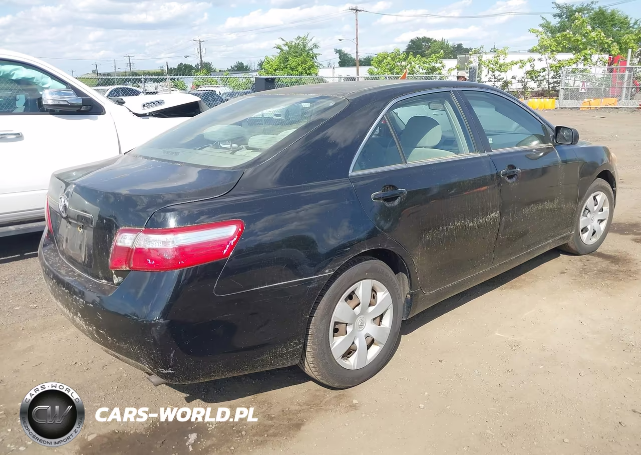 2007 Toyota Camry Le VIN:JTNBE46K273038411 - 4