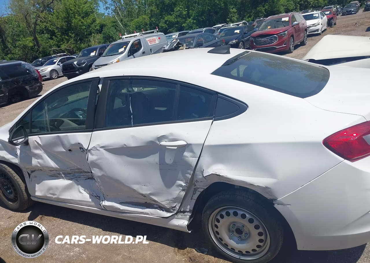 2019 Chevrolet Cruze Ls VIN:1G1BC5SM0K7111521 - 14