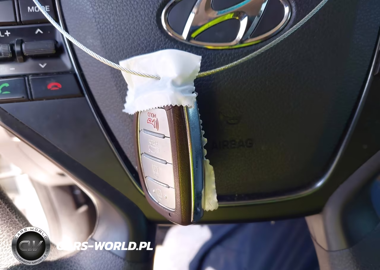 2016 Hyundai Sonata Hybrid Se VIN:KMHE24L17GA012755 - 11