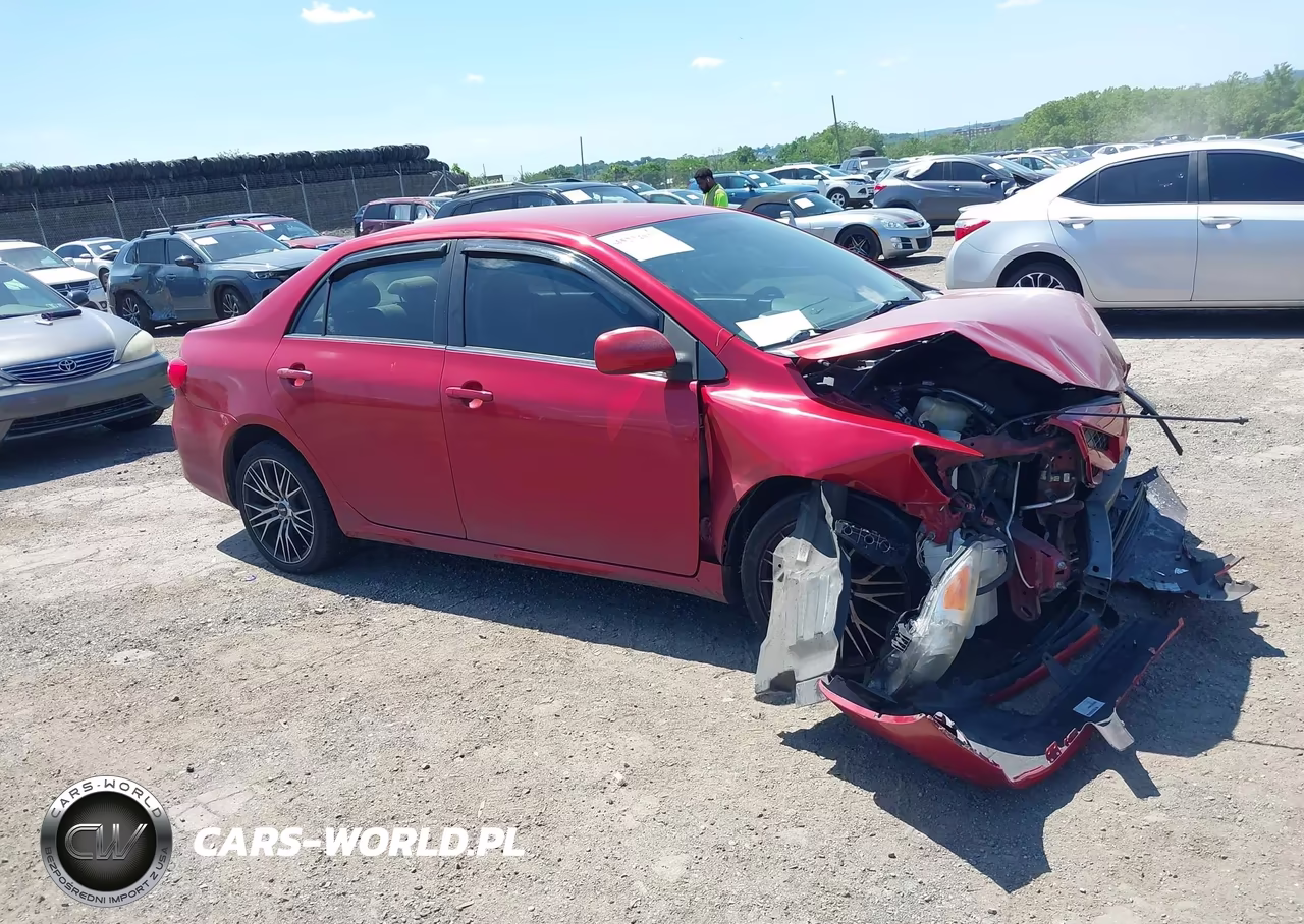 2013 Toyota Corolla Le – zdjęcie 1 z 16