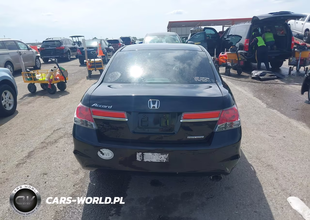 2011 Honda Accord 2.4 Se VIN:1HGCP2F68BA131109 - 17