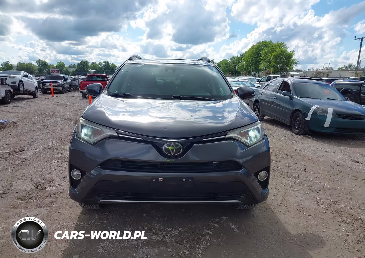 2018 Toyota Rav4 Xle VIN:2T3RFREV4JW704164 - 12