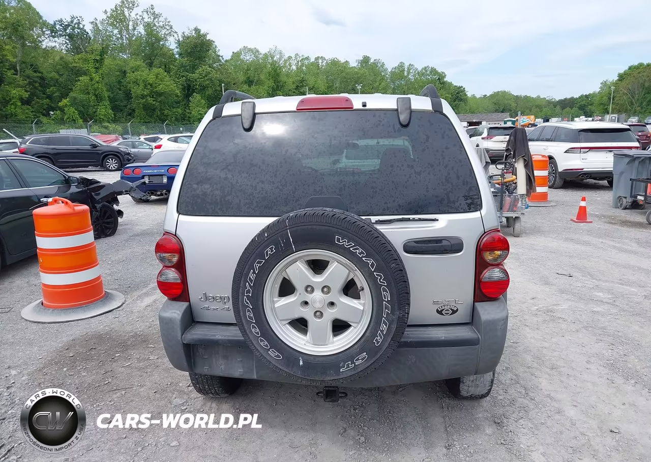 2007 Jeep Liberty Sport VIN:1J4GL48K87W513632 - 17