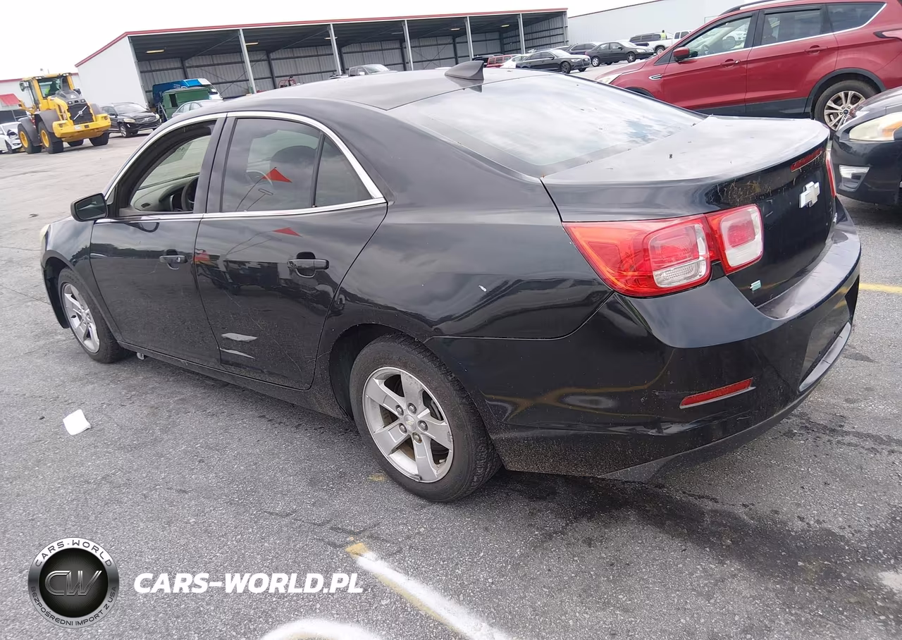 2015 Chevrolet Malibu Ls VIN:1G11B5SL0FF335745 - 3