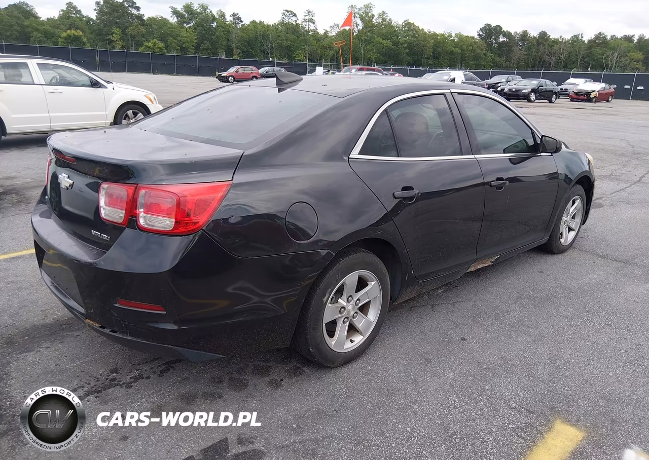 2015 Chevrolet Malibu Ls VIN:1G11B5SL0FF335745 - 4