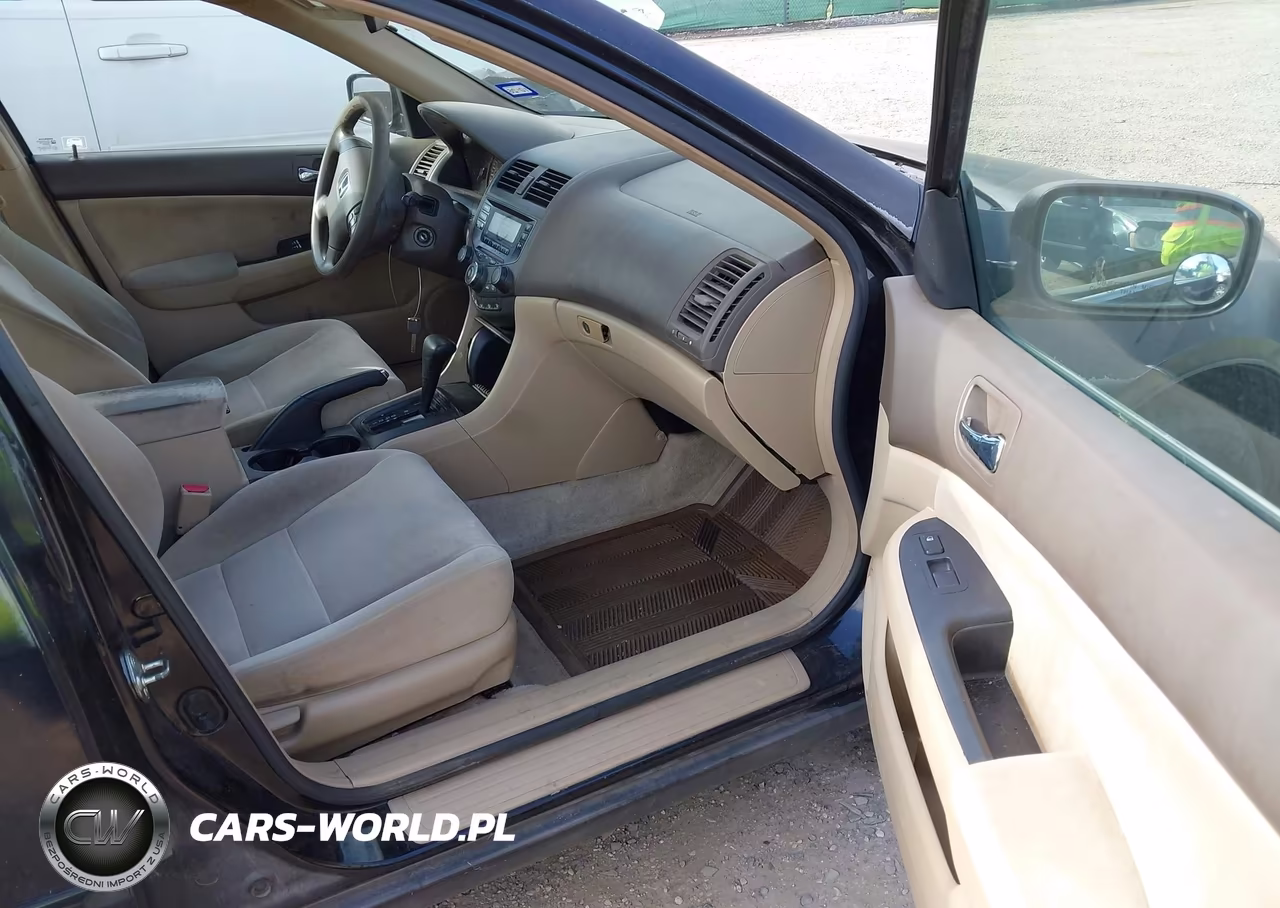 2003 Honda Accord 2.4 Lx VIN:1HGCM56383A055277 - 5