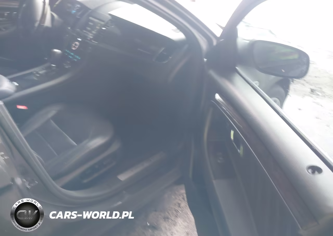 2015 Ford Taurus Limited VIN:1FAHP2J80FG202390 - 5
