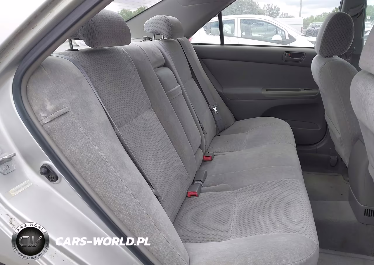 2003 Toyota Camry Le VIN:4T1BE32KX3U708047 - 8