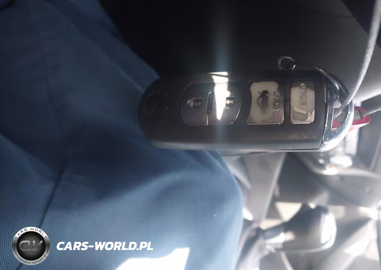 2016 Mazda Mazda3 I Touring VIN:JM1BM1W78G1307296 - 11