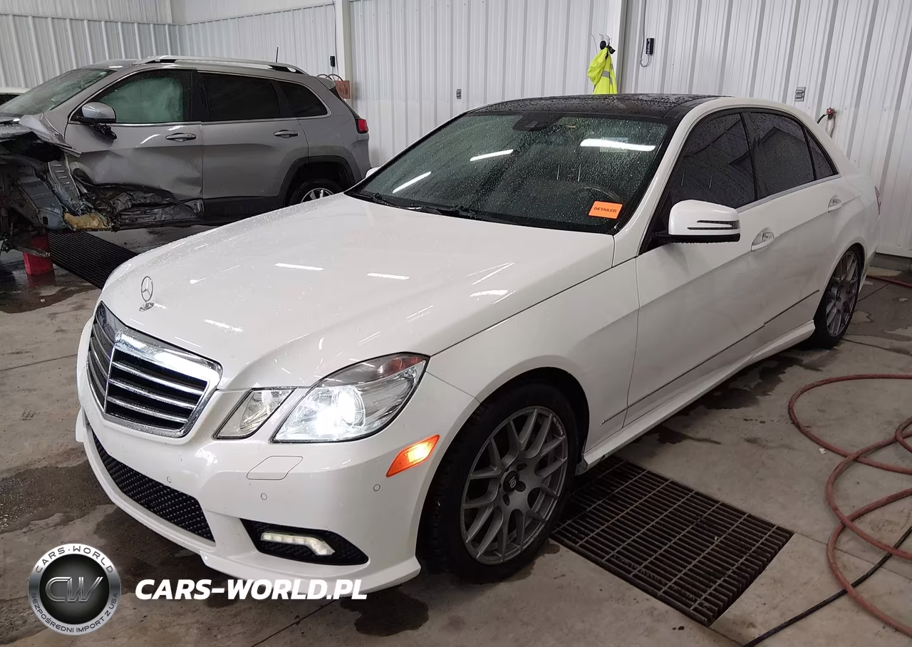 2011 Mercedes-Benz E 550 4Matic VIN:WDDHF9AB7BA502318 - 2