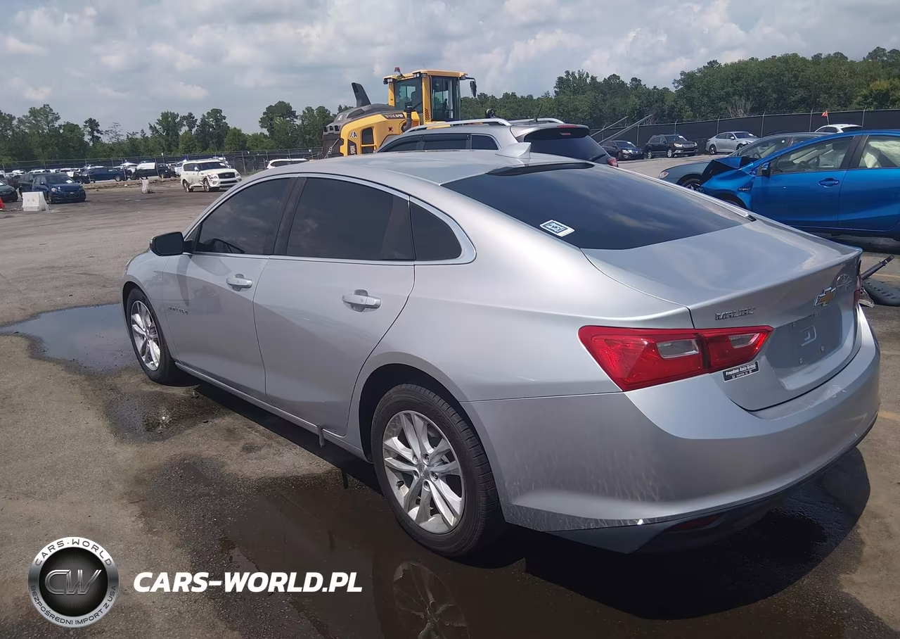 2017 Chevrolet Malibu 1Lt VIN:1G1ZE5ST0HF185424 - 3