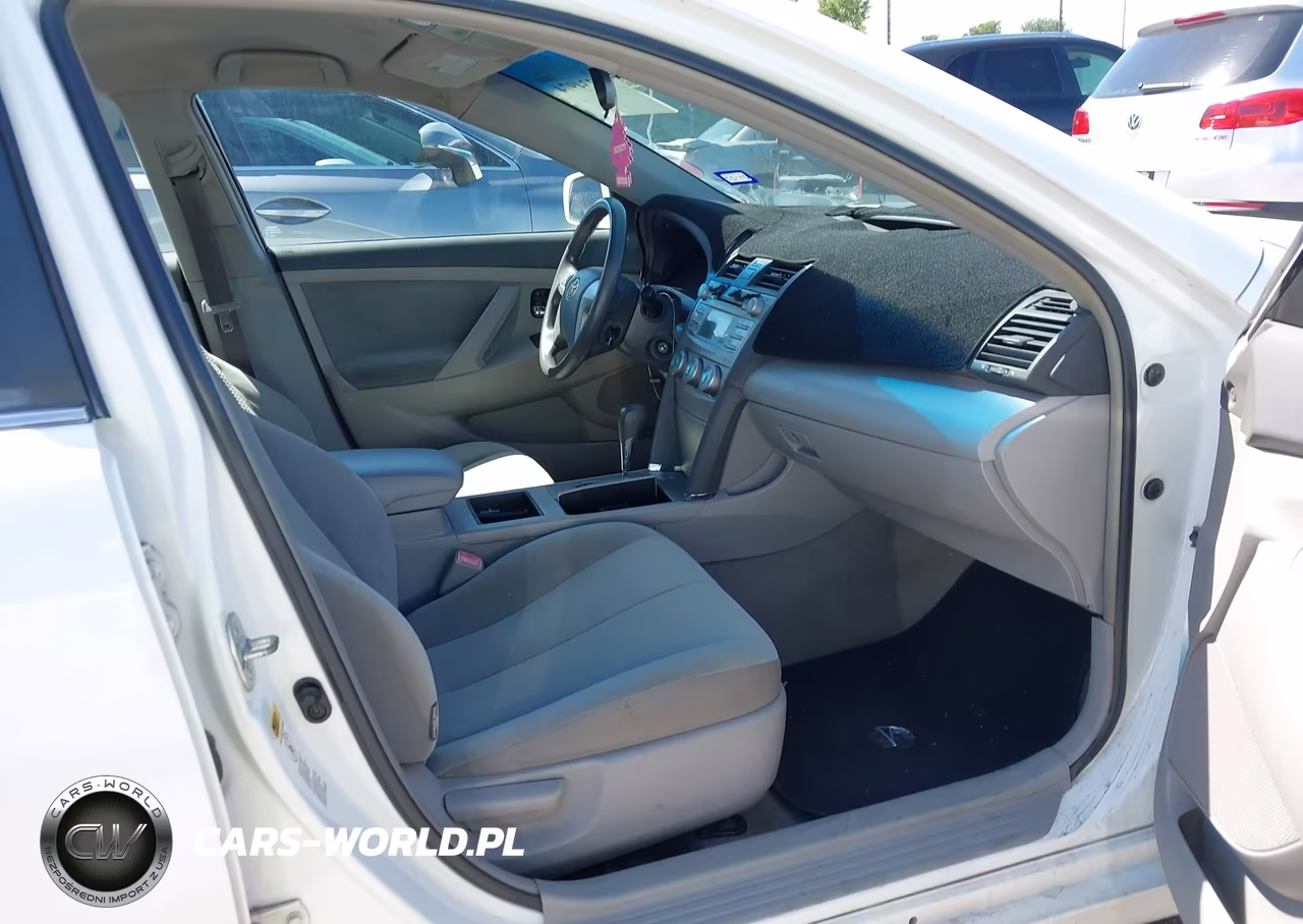2009 Toyota Camry Le VIN:4T1BE46K59U918158 - 5