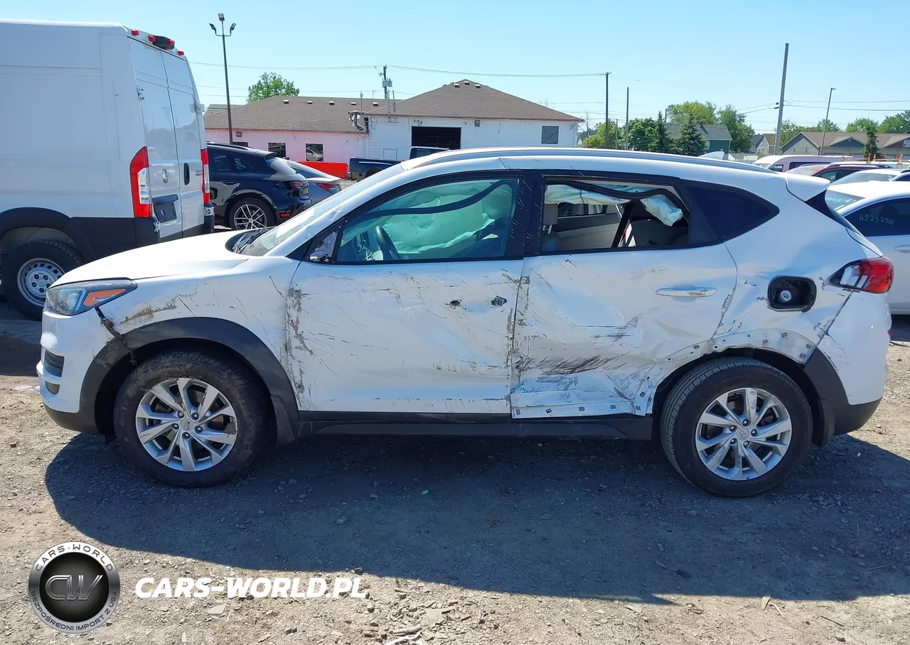 2020 Hyundai Tucson Value VIN:KM8J3CA40LU250877 - 15