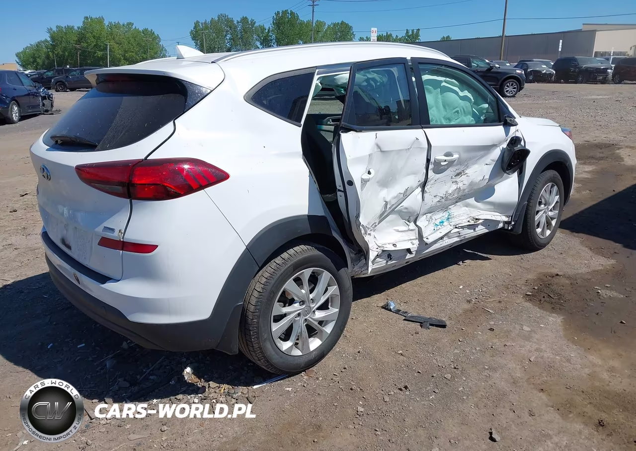 2020 Hyundai Tucson Value VIN:KM8J3CA40LU250877 - 4