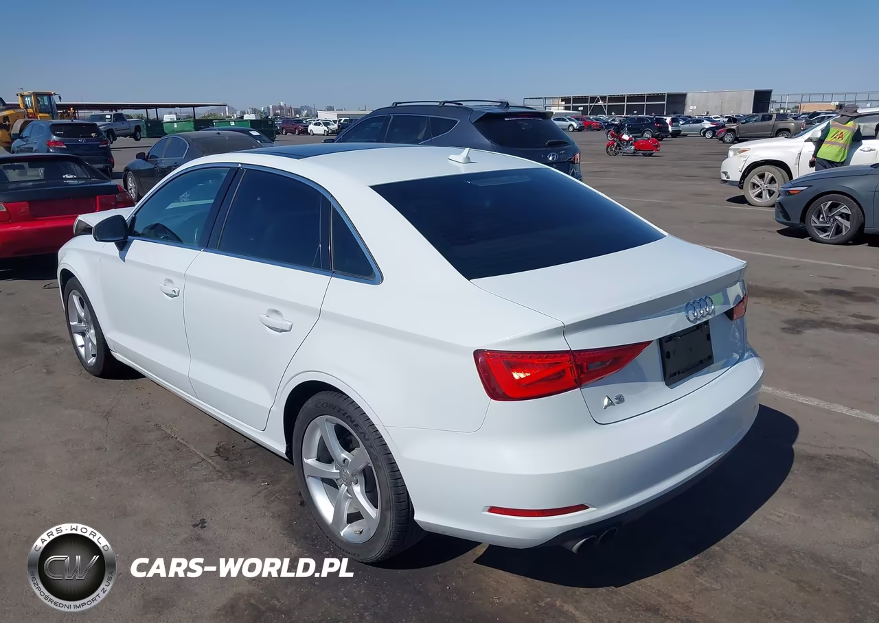 2015 Audi A3 1.8T Premium VIN:WAUACGFF1F1075502 - 3