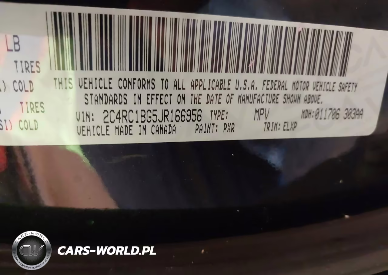 2018 Chrysler Pacifica Touring L VIN:2C4RC1BG5JR166956 - 9