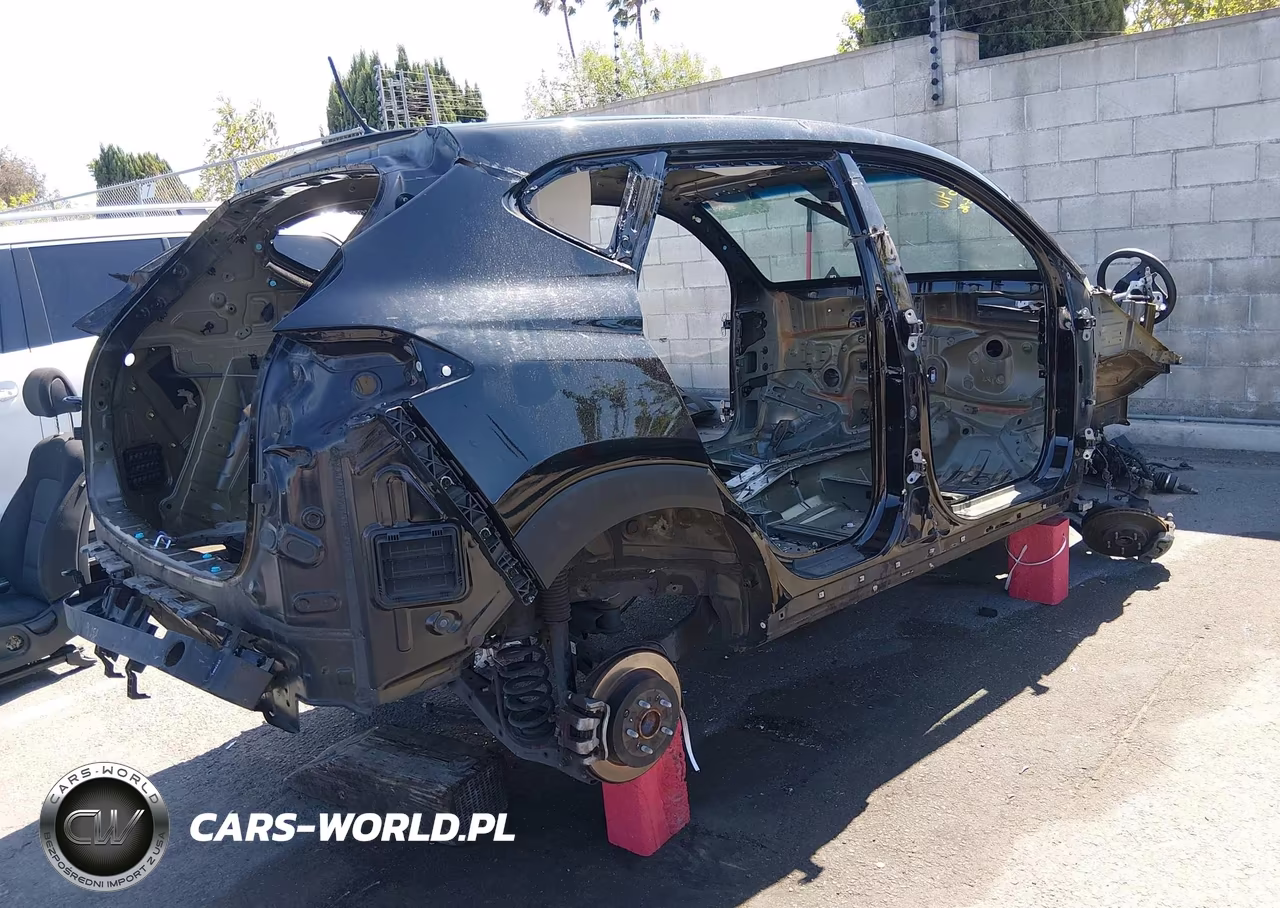 2018 Hyundai Tucson Se VIN:KM8J23A47JU751099 - 4