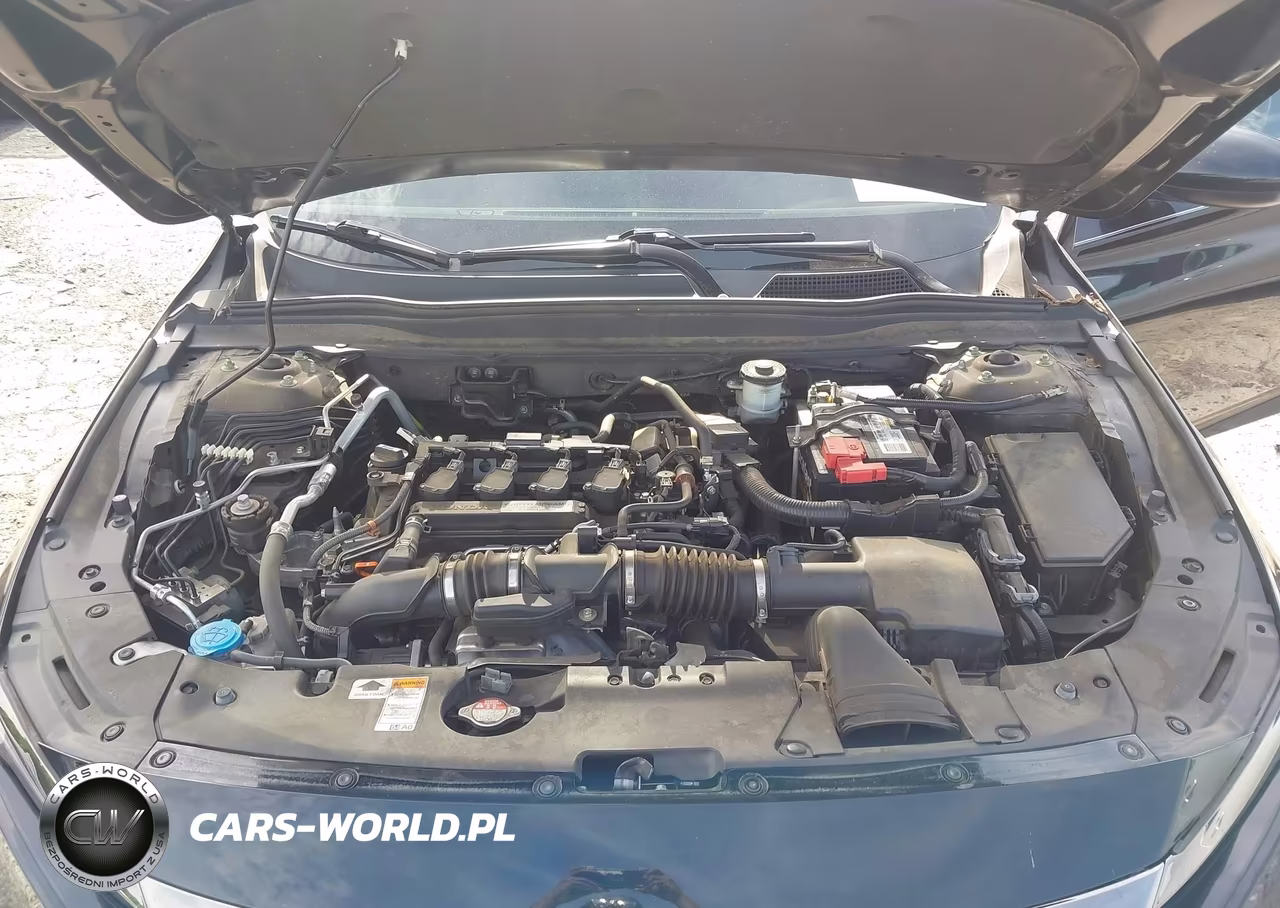 2018 Honda Accord Sport VIN:1HGCV1F3XJA173298 - 10