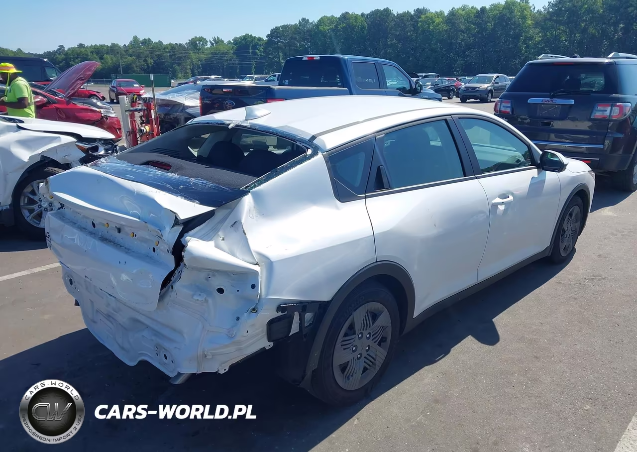 2026 Kia K4 Lx VIN:3KPFT4DE0TE264538 - 4