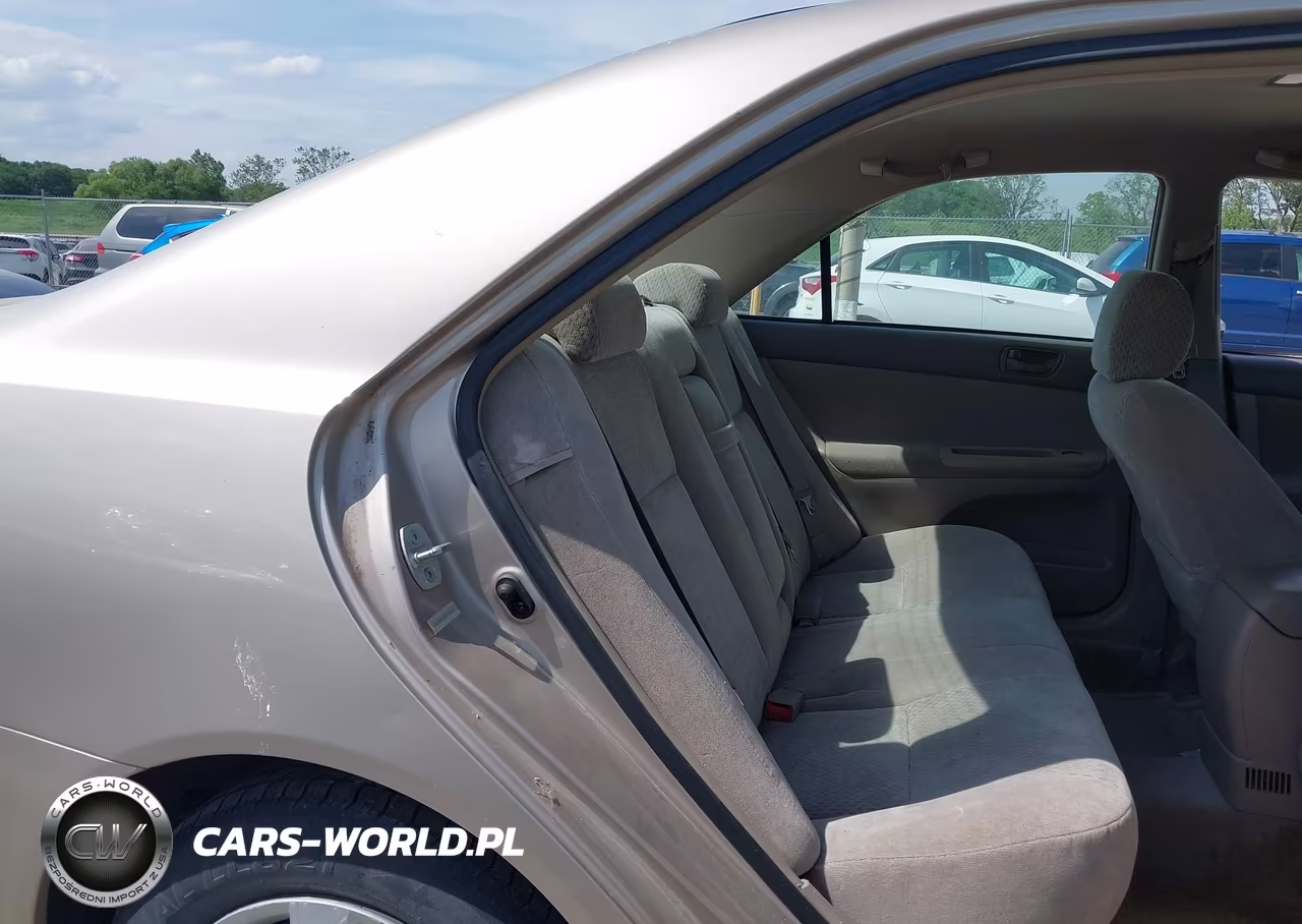 2003 Toyota Camry Le VIN:4T1BE32K53U188968 - 8