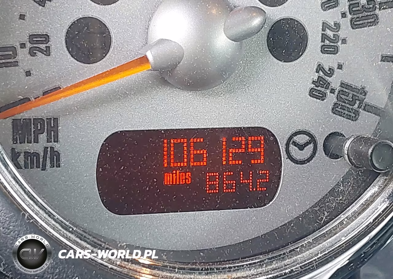 2005 Mini Cooper VIN:WMWRF33455TG10987 - 15