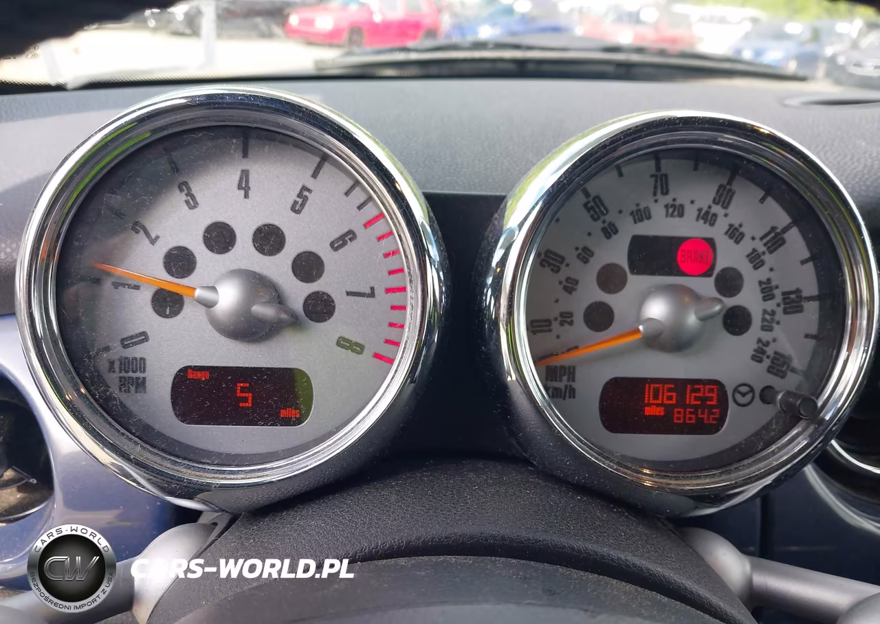 2005 Mini Cooper VIN:WMWRF33455TG10987 - 7