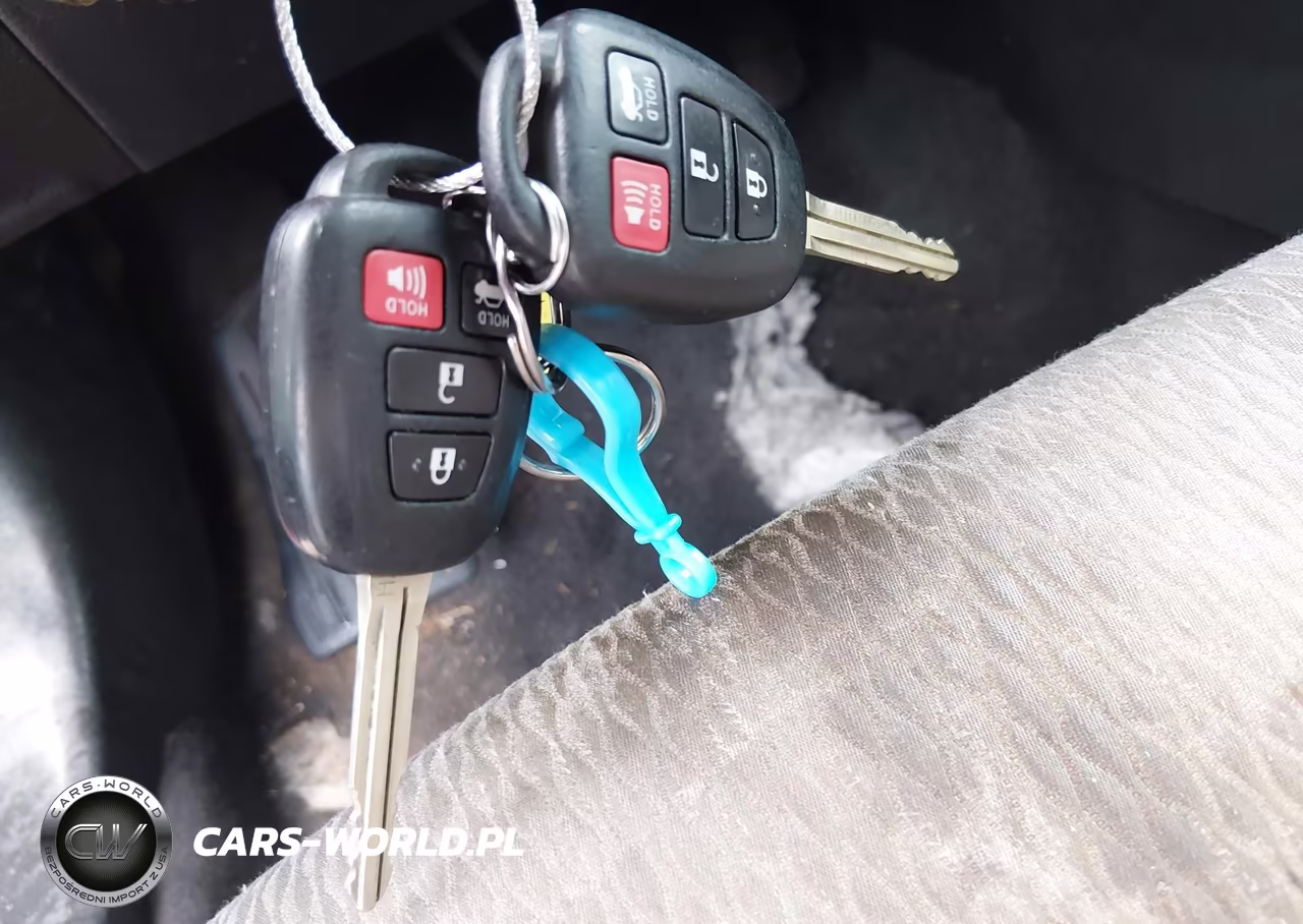 2015 Toyota Corolla Le Plus VIN:5YFBURHE6FP279499 - 11