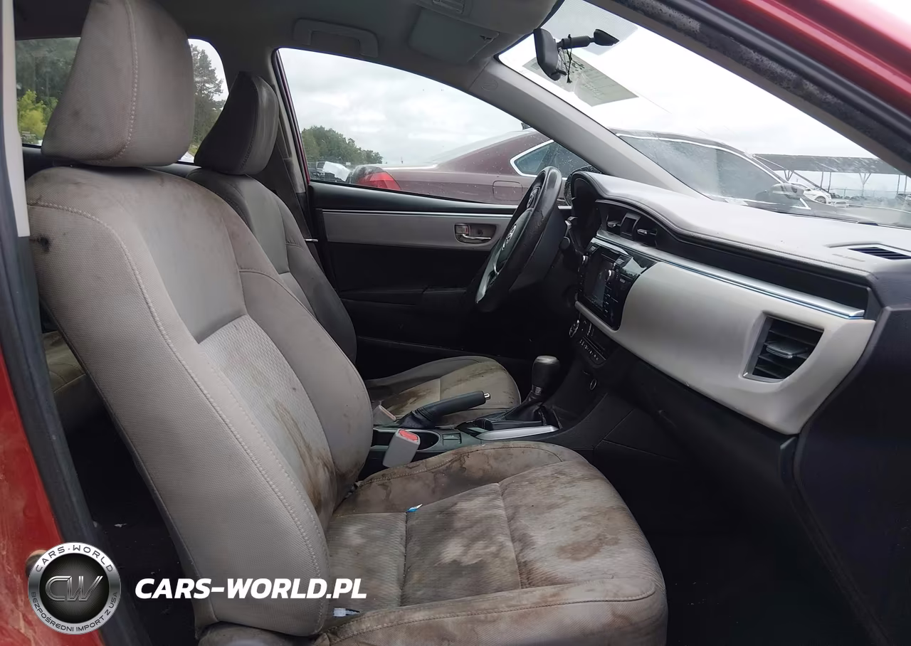 2015 Toyota Corolla Le Plus VIN:5YFBURHE6FP279499 - 5