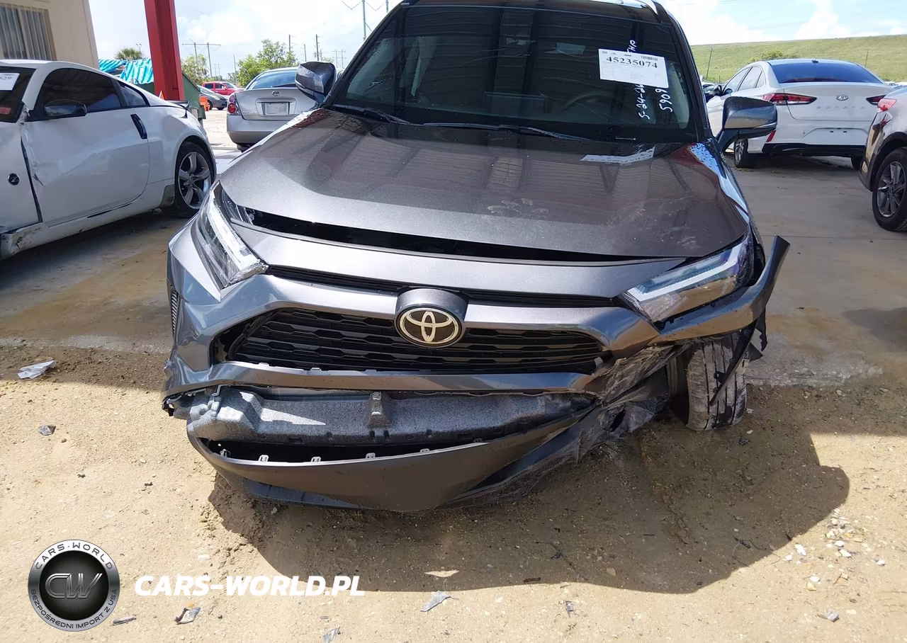 2025 Toyota Rav4 Xle VIN:2T3W1RFV1SC352826 - 12