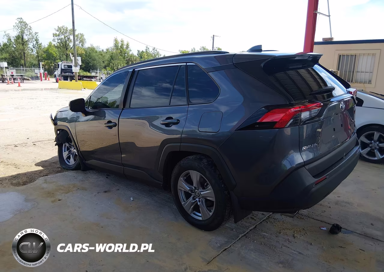 2025 Toyota Rav4 Xle VIN:2T3W1RFV1SC352826 - 14