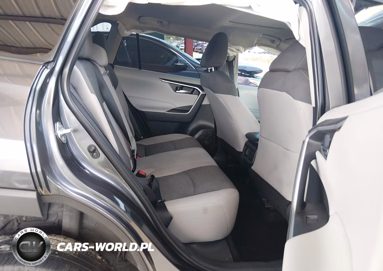 2025 Toyota Rav4 Xle VIN:2T3W1RFV1SC352826 - 8