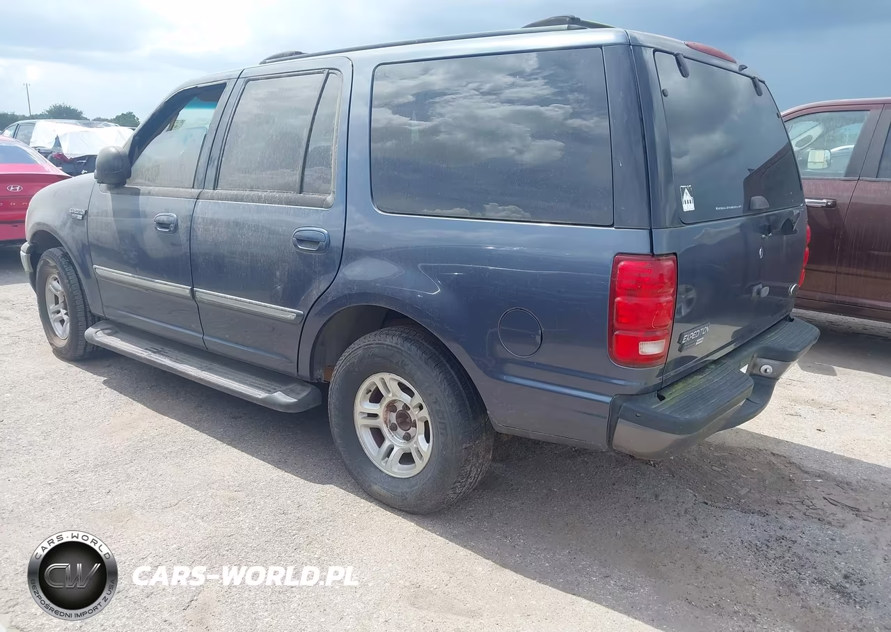 2002 Ford Expedition Xlt VIN:1FMRU15L12LA45708 - 3