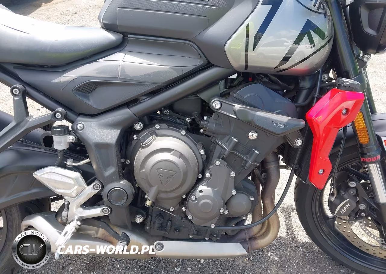 2023 Triumph Motorcycle Trident 660 VIN:SMTL10UL5PTBE5364 - 8