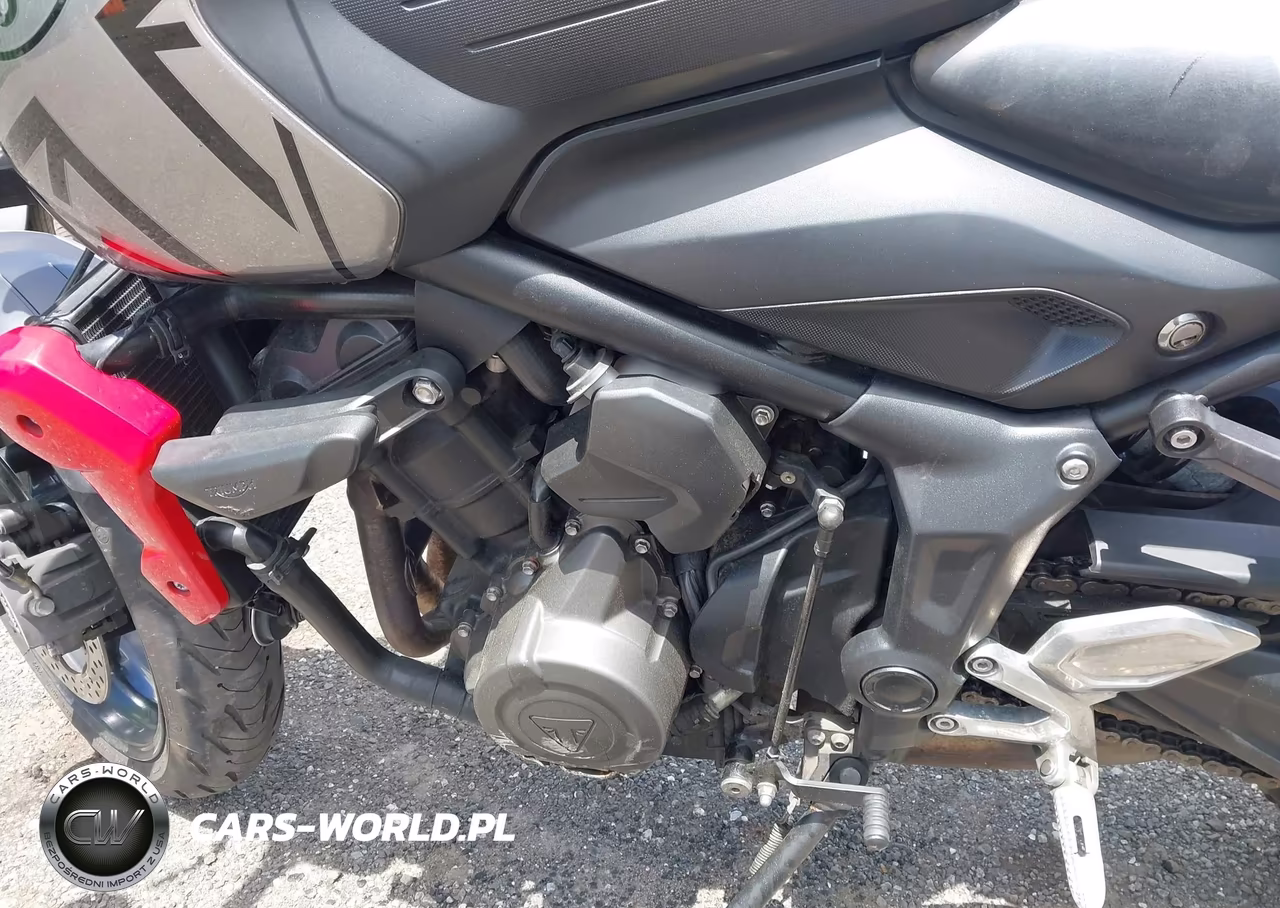 2023 Triumph Motorcycle Trident 660 VIN:SMTL10UL5PTBE5364 - 9