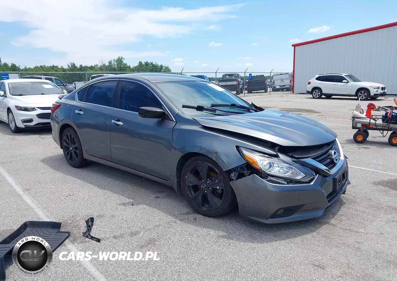 2017 Nissan Altima 2.5 Sr – zdjęcie 1 z 16