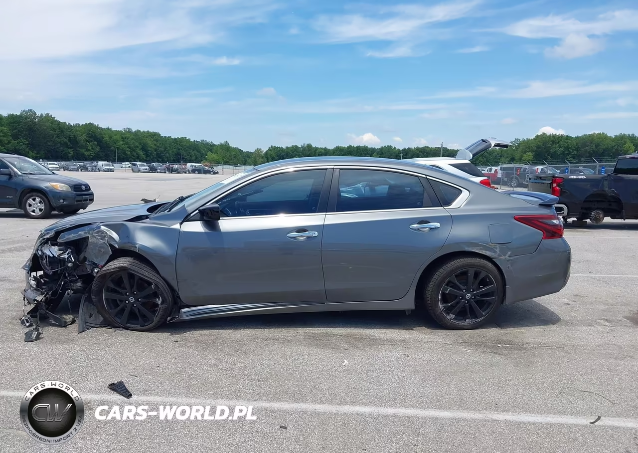 2017 Nissan Altima 2.5 Sr VIN:1N4AL3AP0HC229111 - 14