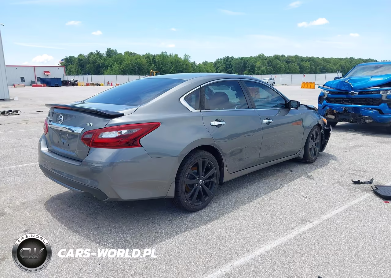 2017 Nissan Altima 2.5 Sr VIN:1N4AL3AP0HC229111 - 4